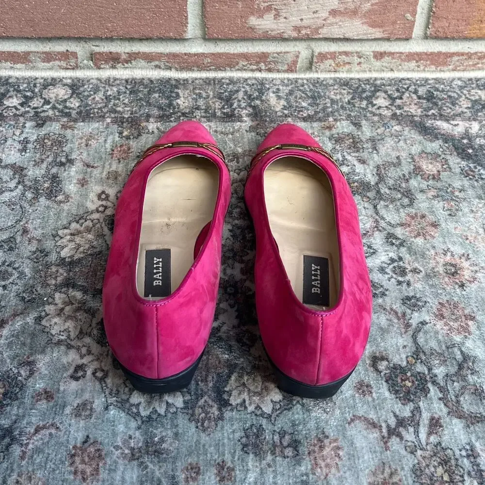 Vtg BALLY Megan II / Women's 8 M / Hot Pink Suede Flats Gold Logo Italy